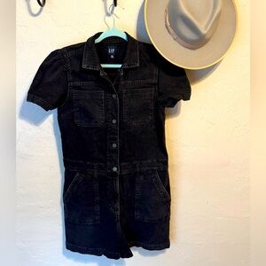 GAP Charcoal Denim Short-Sleeve Shortall, coverall Romper Sz 10 Tall